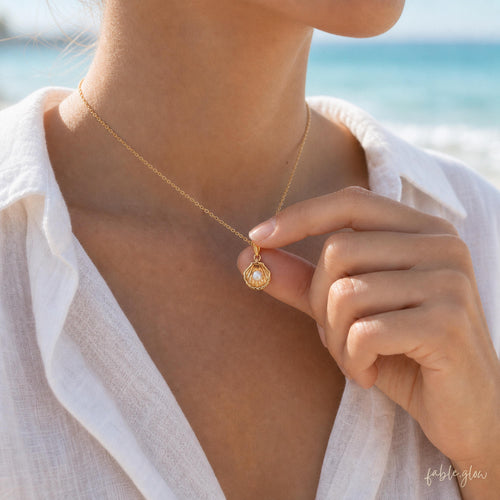 Freshwater Pearl Shell Necklace, 18k Gold Plated Sterling Silver, Coastal Beach Outfit, Summer Vacation Jewelry, Ocean Layering Necklace
