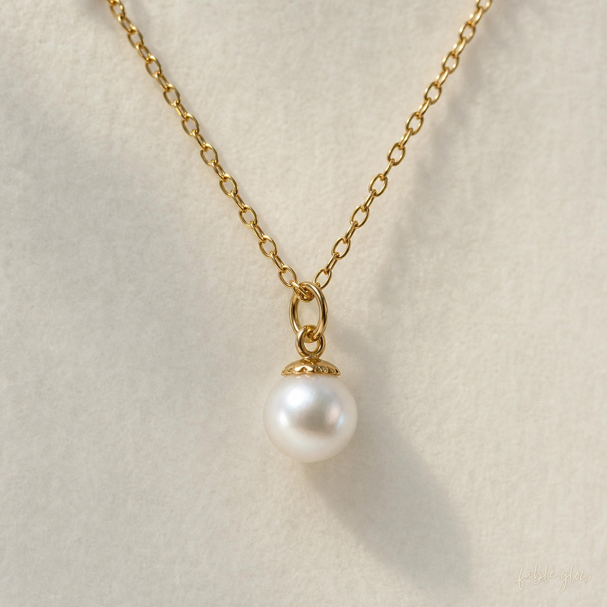 Mother in Law Pearl Necklace, Mother of the Groom Gift from Bride, Wedding Day Thank You Mom Gift, 14K Gold Filled, Freshwater Pearl Pendant